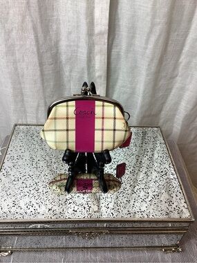 Coach Heritage Tattersall Kiss Lock Coin Case
